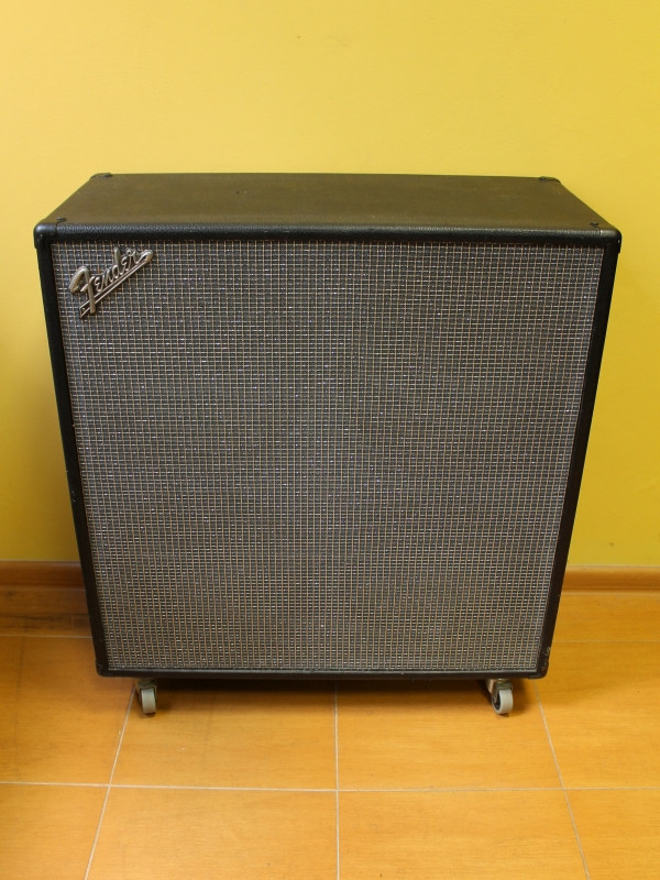 Fender 412 Guitar Cabinet